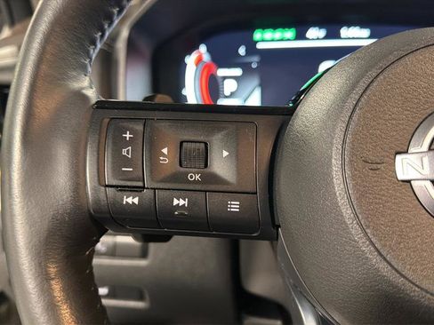 Used 2022 Nissan Rogue Platinum w/ Head-Up Display Package image 22