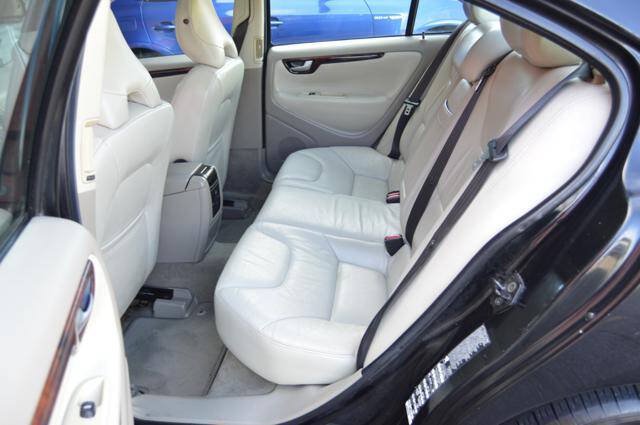 Used 2005 Volvo S60 2.5T FWD image 39