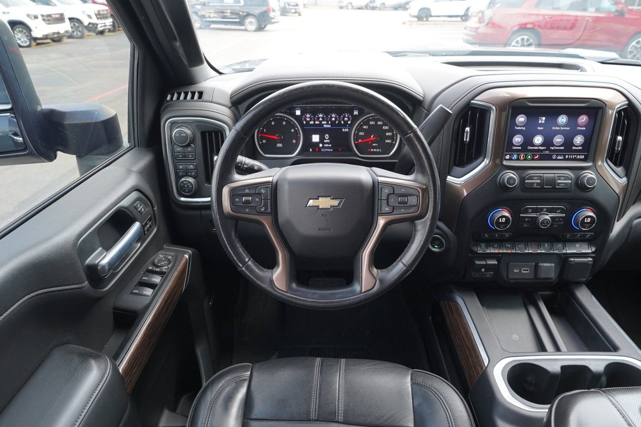 Certified 2020 Chevrolet Silverado 3500 High Country w/ Technology Package AWD/4WD image 9