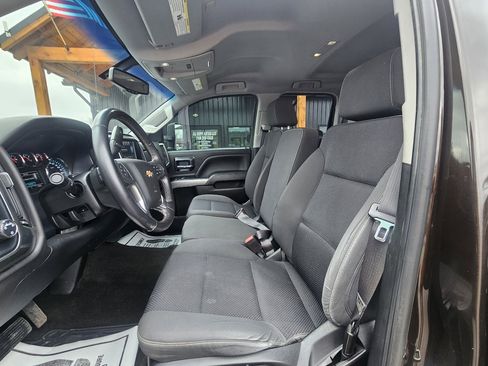 Used 2018 Chevrolet Silverado 1500 LT image 10