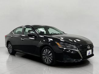 Certified 2025 Nissan Altima 2.5 SV FWD video 1