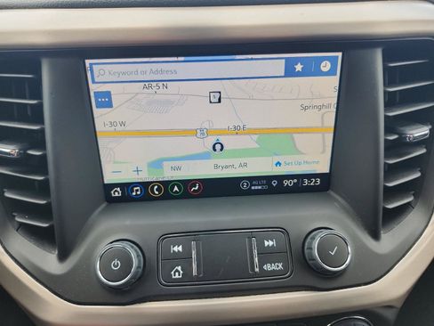 Certified 2023 GMC Acadia Denali w/ Denali Ultimate Package FWD image 17