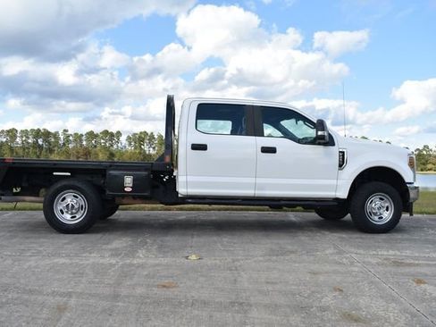 Used 2019 Ford F250 XL w/ Power Equipment Group image 3