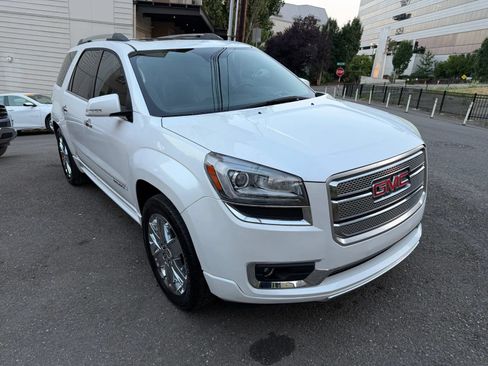 Used 2016 GMC Acadia Denali FWD image 3