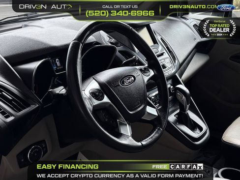 Used 2015 Ford Transit Connect Titanium FWD image 11