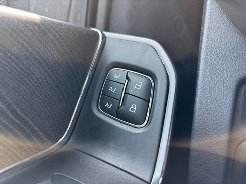 Used 2024 Ford F250 Platinum AWD/4WD image 37