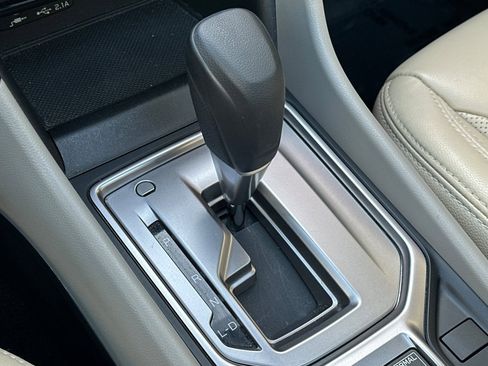 Used 2022 Subaru Forester Premium image 28