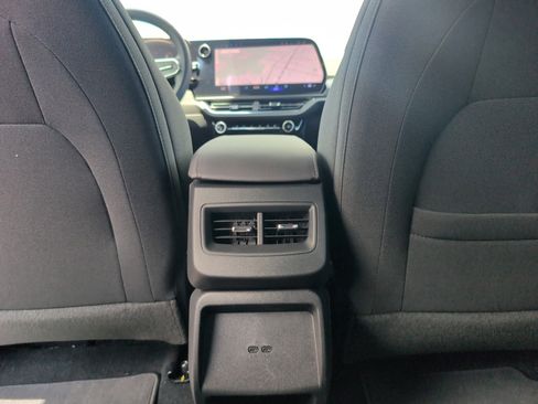 New 2026 Chevrolet Equinox EV LT FWD image 29