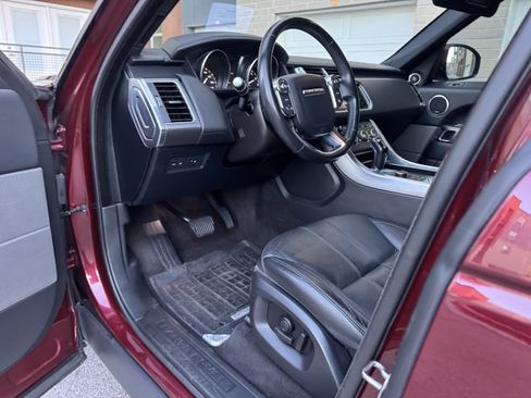 Used 2016 Land Rover Range Rover Sport SE image 14