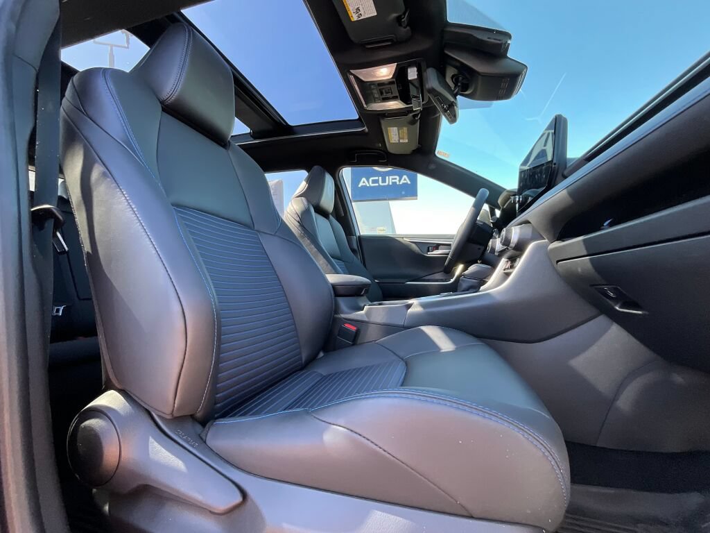 Used 2024 Toyota RAV4 XSE w/ Advanced Technology Package AWD/4WD image 10