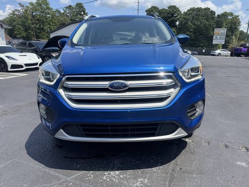 Used 2019 Ford Escape SEL AWD/4WD image 2