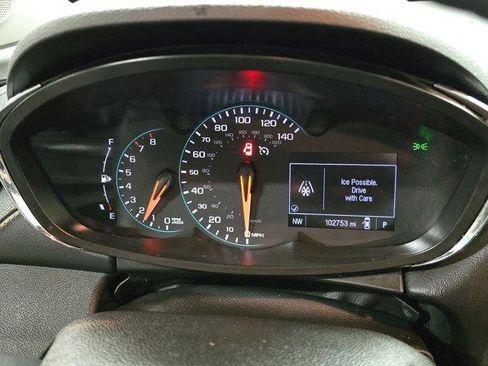 Used 2019 Chevrolet Trax LT w/ LT Convenience Package image 23