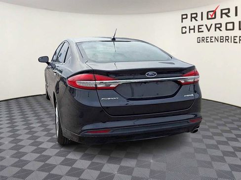 Used 2018 Ford Fusion S image 7