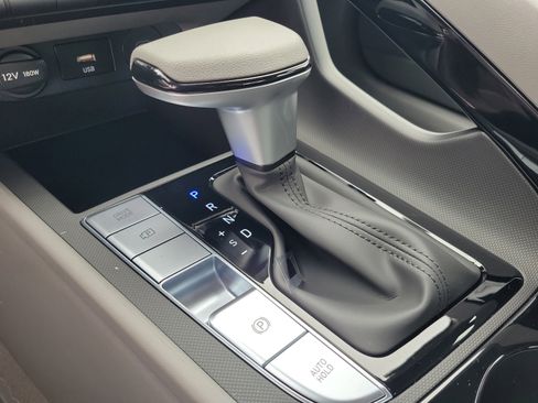 New 2025 Hyundai Elantra Hybrid FWD image 25