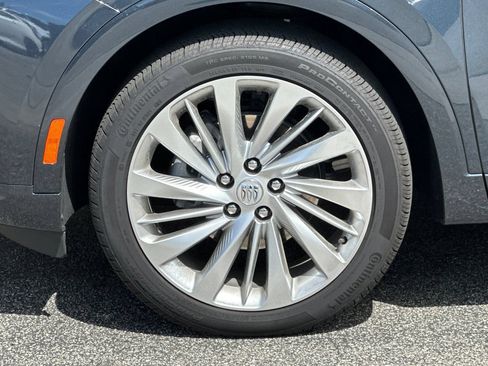 Used 2026 Buick Envision Avenir AWD/4WD image 38
