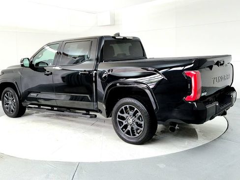 Used 2023 Toyota Tundra Platinum AWD/4WD image 4