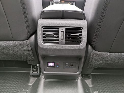 Used 2022 Nissan Rogue SL w/ SL Premium Package image 29