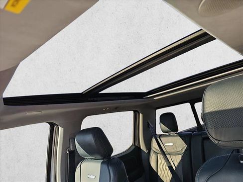 Used 2023 Ford F150 Limited image 17