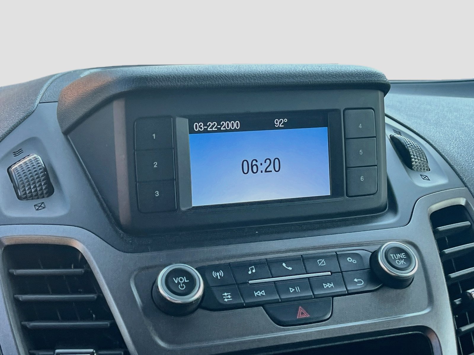 Used 2023 Ford Transit Connect XL FWD image 14