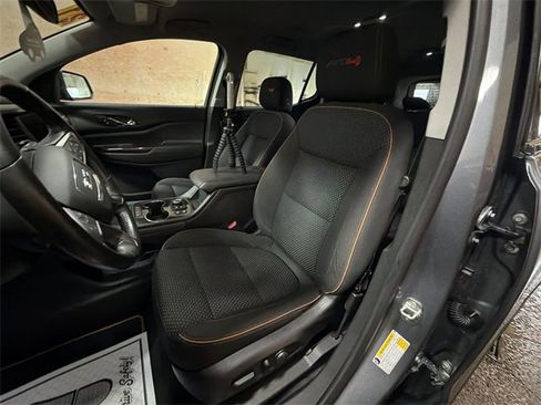 Certified 2021 GMC Acadia AT4 w/ Trailering Package image 11