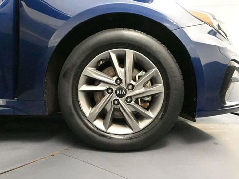 Used 2020 Kia Optima LX image 15