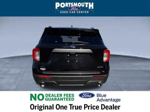 Certified 2022 Ford Explorer XLT w/ Equipment Group 202A image 31