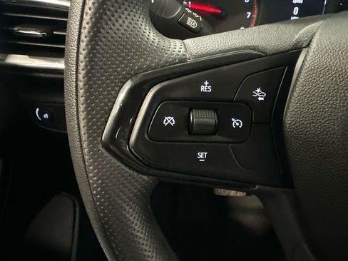 Used 2022 Chevrolet TrailBlazer LT w/ Convenience Package image 23