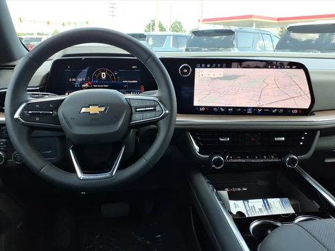 New 2026 Chevrolet Tahoe High Country AWD/4WD image 13
