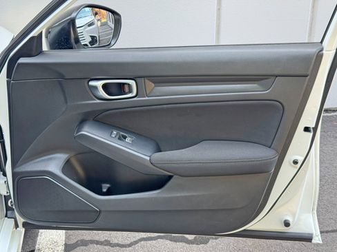 Used 2026 Honda Civic Sport image 36
