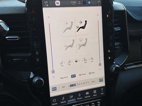 Used 2025 RAM 3500 Longhorn image 19