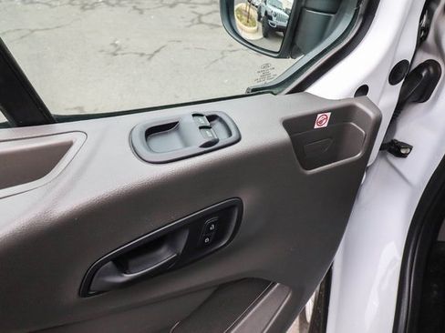 Used 2020 Ford Transit 250 Medium Roof image 36