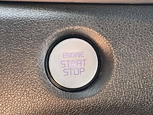 Used 2025 Kia Sorento EX FWD image 26