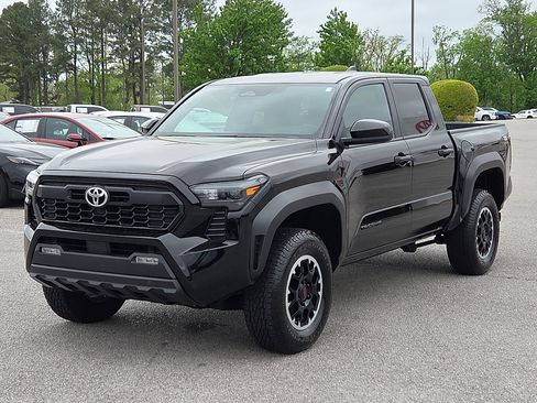 Used 2024 Toyota Tacoma TRD Off-Road AWD/4WD image 2
