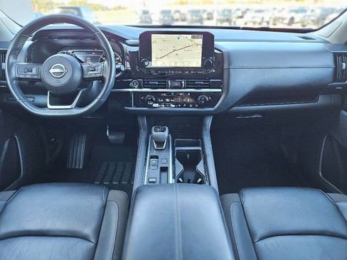 Certified 2024 Nissan Pathfinder SL w/ SL Premium Package image 15