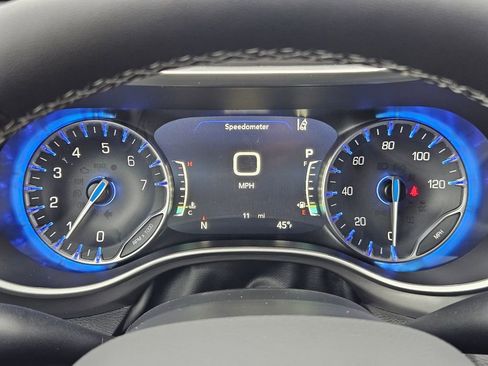New 2026 Chrysler Voyager LX FWD image 16
