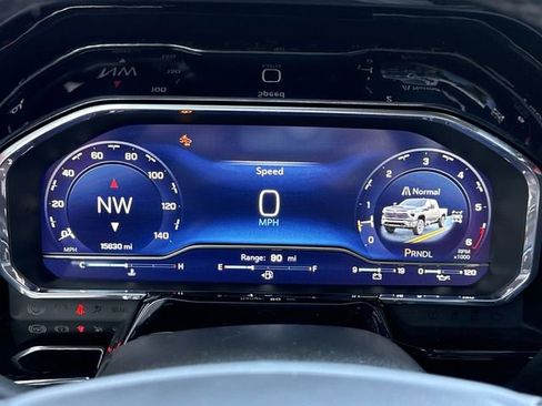 Certified 2025 Chevrolet Silverado 2500 LT w/ Z71 Chrome Sport Edition image 13