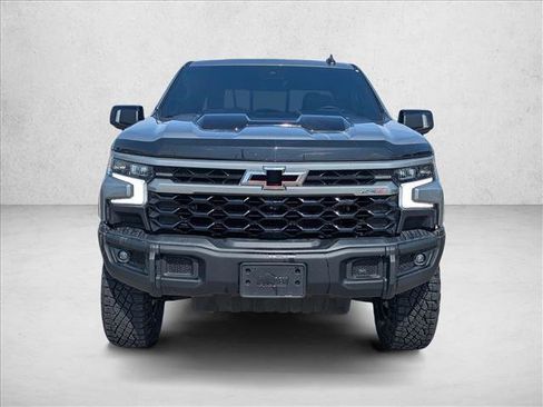 Used 2023 Chevrolet Silverado 1500 ZR2 w/ ZR2 Bison Edition AWD/4WD image 2