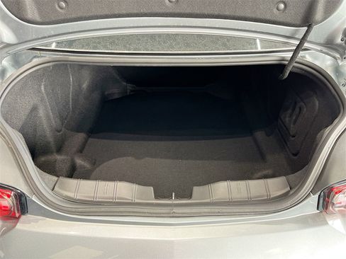 Used 2023 Chevrolet Camaro LT w/ RS Package image 23