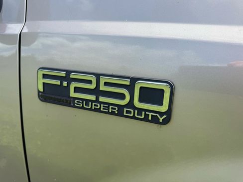 Used 1999 Ford F250 4x4 SuperCab Super Duty image 13