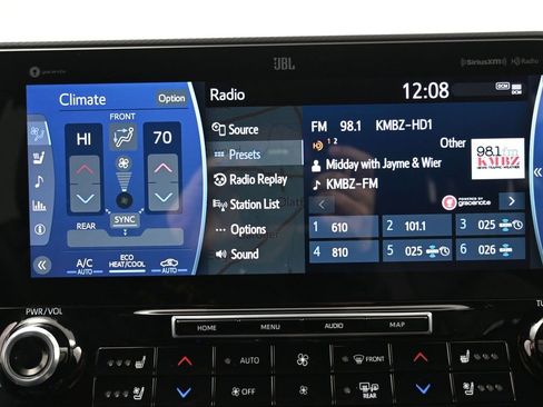 Used 2020 Toyota Highlander Platinum image 21