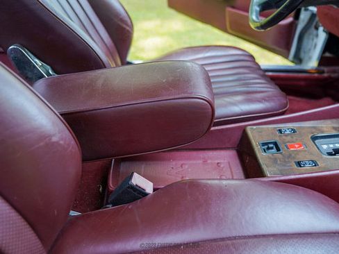 Used 1989 Mercedes-Benz 560 SL image 50