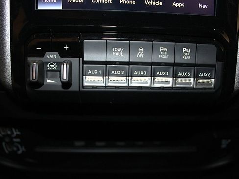 New 2026 RAM 2500 Tradesman AWD/4WD image 22
