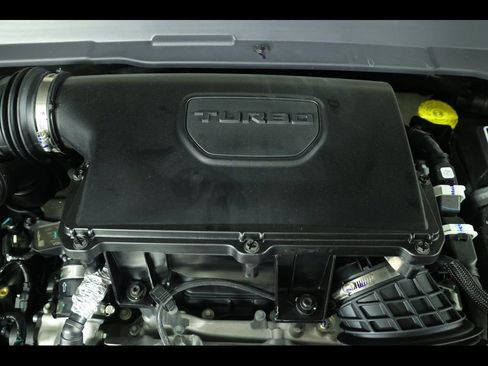 New 2026 Jeep Compass Latitude image 16