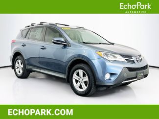 Used 2013 Toyota RAV4 XLE video 1