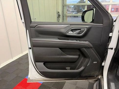 Used 2024 Chevrolet Tahoe RST w/ Luxury Package AWD/4WD image 10