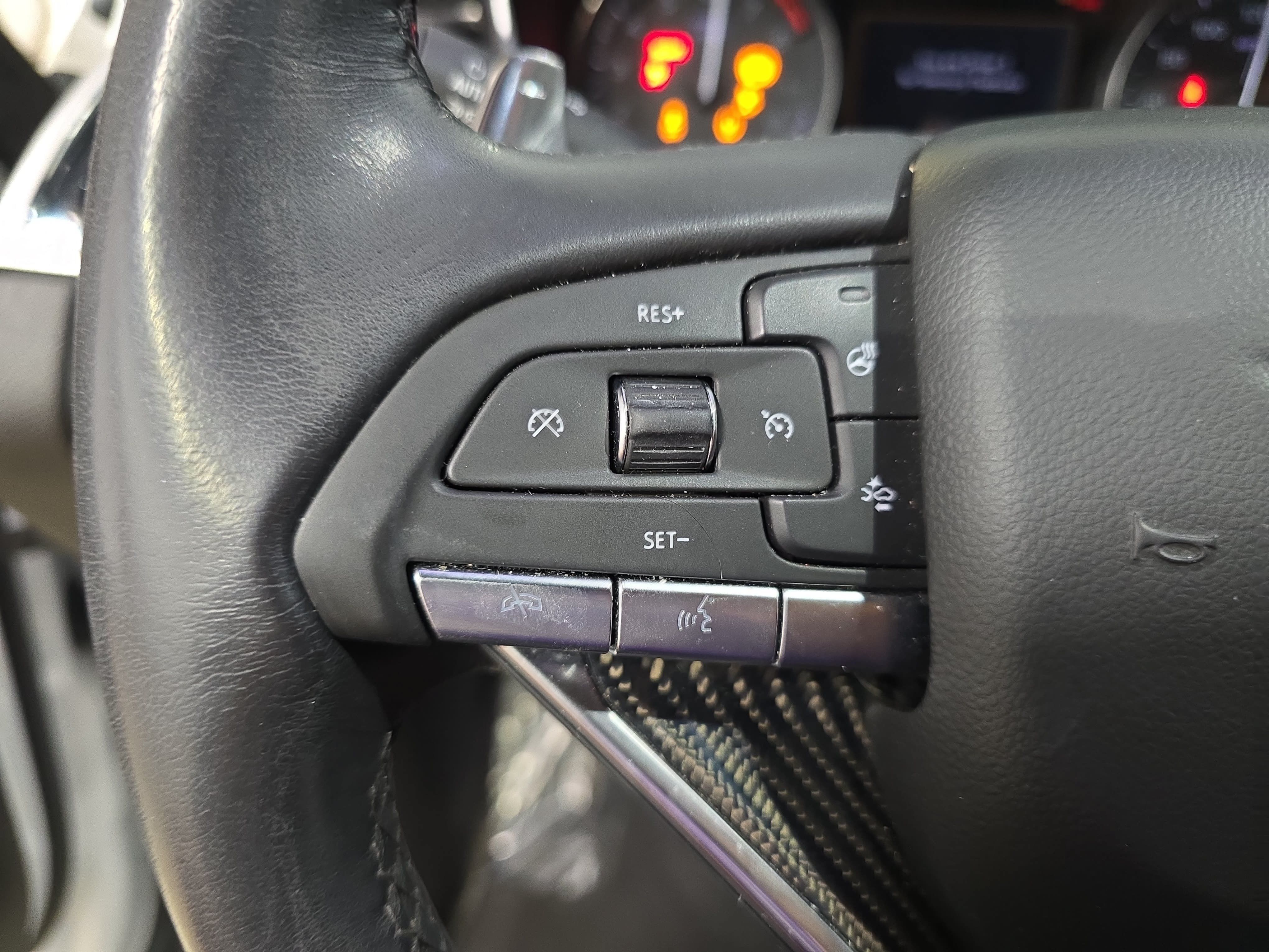 Used 2021 Cadillac XT6 Sport AWD/4WD image 14