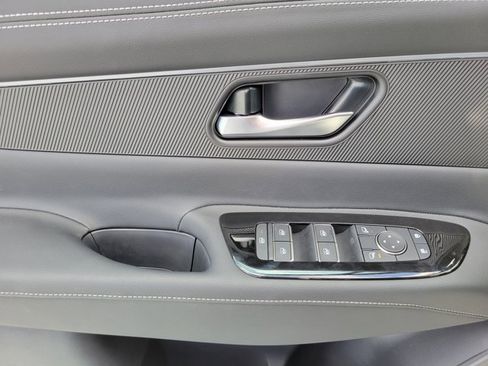 New 2025 Nissan Murano SV image 13