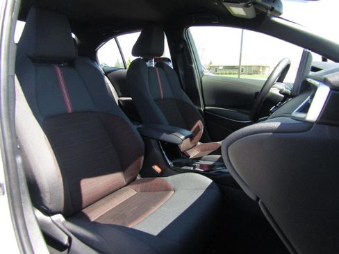 Used 2023 Toyota Corolla SE image 23