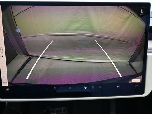 Used 2021 Tesla Model S Plaid image 16