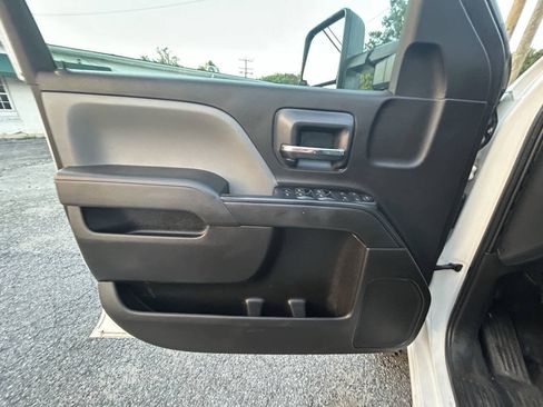 Used 2017 Chevrolet Silverado 3500 W/T w/ WT Convenience Package AWD/4WD image 21